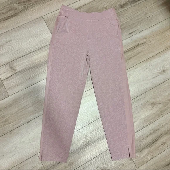 Athleta| EUC Light Pink Textured Brooklyn Joggers in Women’s Size 4 - Picture 2 of 5